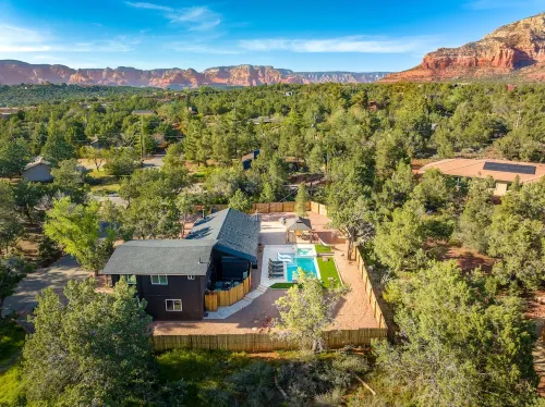 Ventana Roja, Heated Pool, Hot Tub, EV Charger, Outdoor Shower, 5 Bdrm