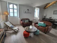 Appartement Surplombant la mer et la Grand Plage, Centre des Sables, Tout à Pied