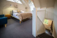 The Loft (fire+spa in centre of Hepburn Springs)