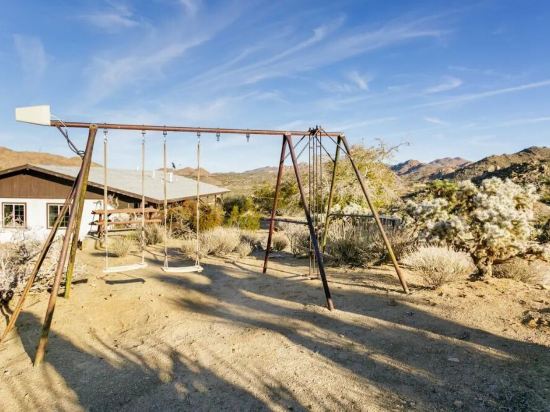 Joshua Tree Desert Homestead Living