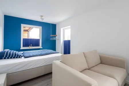 Vacation apartment Ahoi in Schillig, walking distance to the beach, WLAN & Sky