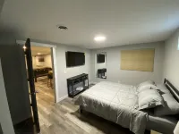 Lots of Space! Central to St Charles and STL. Newly Remodeled. Large Backyard! Hotels near Missouri Lottery Regional Office