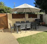 The Beach House200m Level Walk to Beach-Availability Easter