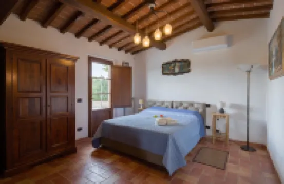 Holiday house with pool