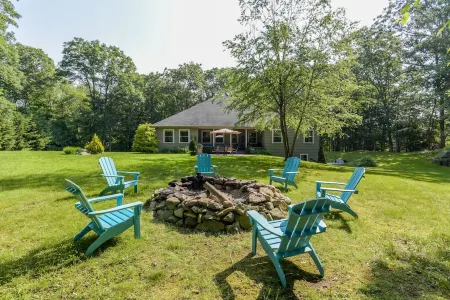 Central to Mystic and Vineyards