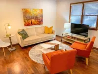 Lovely Home! Great Location! The Nature House