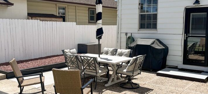 Centrally located updated home Hotels in Cheyenne