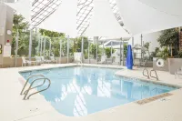 DoubleTree by Hilton Hotel Rochester - Swimmingpools