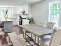 New 5B3B Single Family  with Central AC 阿靈頓酒店