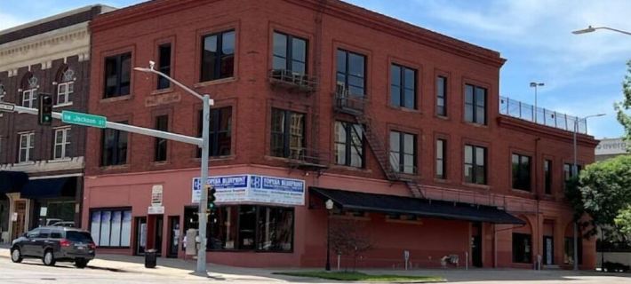 THE LOFT: Best-Kept Secret in Downtown Topeka Hotels in Topeka