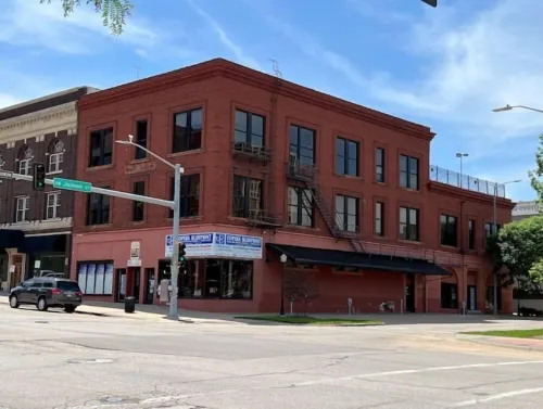 THE LOFT: Best-Kept Secret in Downtown Topeka - 4-Star
