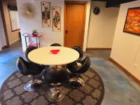 The Bradley House - Beautiful & Spacious Home - Near Campus & Stadium