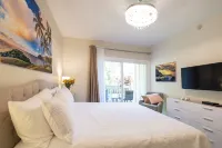 Boutique Condo with Contemporary Art: Steps from Scenic Poipu Beach Trail.