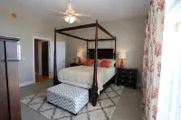 Oceanfront, Pool, Early Check-In, Elevator, Walk to Grocery, Dining