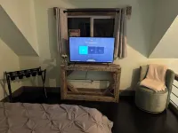 Cozy Cabin Retreat in Spirit Lake- Your Getaway to Adventure!