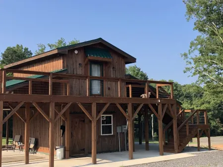 Barn Loft with Mountain Views, minutes from Hanging Rock State Park