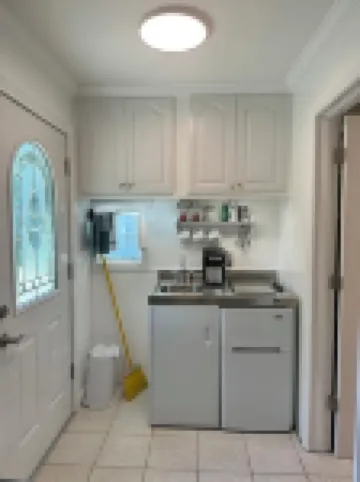 Peaceful Lakefront Studio on High Rock Lake