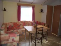 Mobil-home sur Terrain Privé au Calme Hotels in Plobannalec-Lesconil