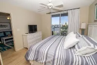 Your Dream Condo - Destination Destin Các khách sạn gần Crab Island Tiki Boats