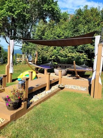 1802 cottage once part of Monticello and owned by Thomas Jefferson Отели рядом с достопримечательностью «Монтичелло»