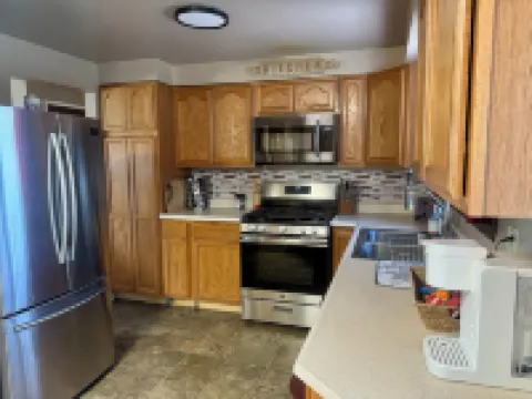 Cozy 3 bedroom by airbase! Hotels in Altamont