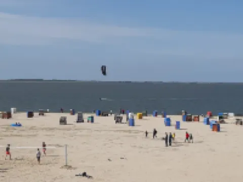 completely newly renovated with bright, modern equipment. Near the beach!