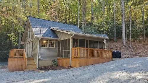 North Georgia Mountains, Dahlonega, Cabin, Wineries, Hunt, Hike, National Forest