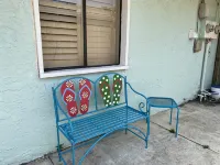 Walk to Ocean Updated and modern quiet 2 Bedroom beach house