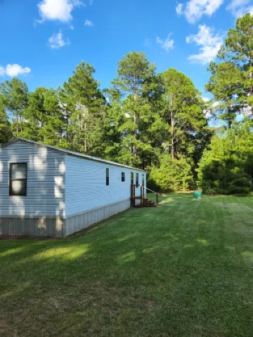 Country living lake style near Santee Hotels in Clarendon County