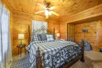 Specials! Mt. Views + Hot Tub + Karaoke + Arcade Games Hotels near The Ridge Outdoor Resort