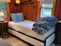 Walk to Ocean Beach, Nat'l Seashore, WiFi, Bike Rail Trail Hoteles en Wellfleet
