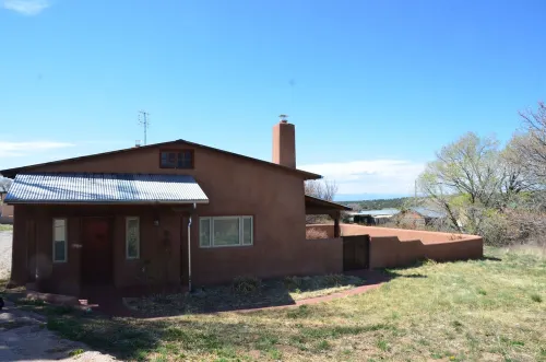 Remodeled 150 Year old Adobe, In historic New Mexico Village