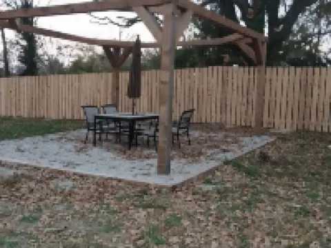 Ozark Lodge-Spacious Stay adjacent to Ozark Retreat