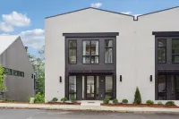 Heavens Dew - Beautiful 3-bedroom townhome w/ gameroom in the Serenbe Community