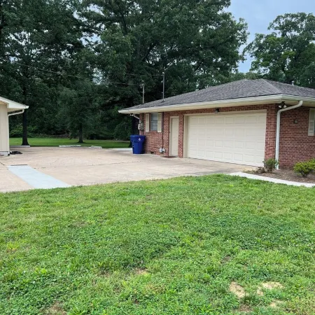 Beautiful large home on Lake Chickamauga at Dallas Bay with private boat ramp.