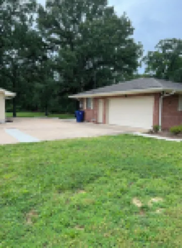 Beautiful large home on Lake Chickamauga at Dallas Bay with private boat ramp.