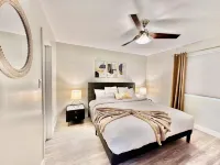 Newly Updated Modern Scottsdale Condo Old Town