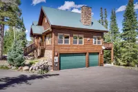 Cozy 4-bedroom Brian Head Cabin Retreat Hotel dekat Brian Head Resort