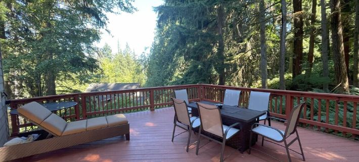 Forest Haven • King Suite • Near Trails & Lakes Hotels in Whatcom County