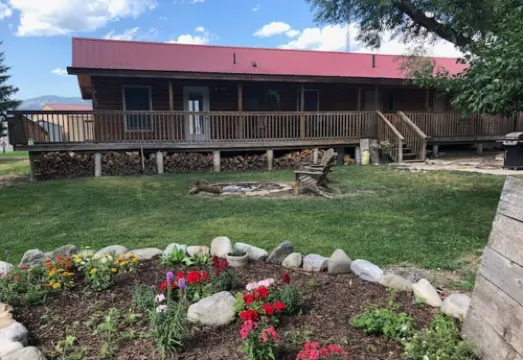 Cabin #1 - Backyard Bunkhouse Hotels in Bonneville County