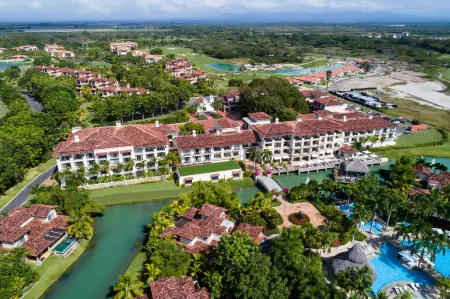 The Buenaventura Golf & Beach Resort Panama, Autograph Collection Отели рядом с достопримечательностью «Playa Blanca»