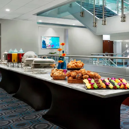 Courtyard by Marriott Boston Cambridge