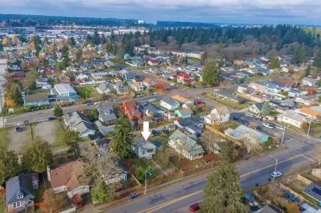 Steampunk Haven in the Heart of Tacoma!