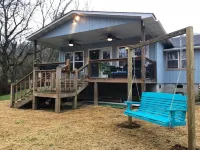 OCT Dates Open! Beautiful Creek! Birds, Ducks, Close to Pigeon Forge