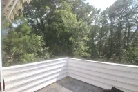 Large Bethany home private waterfront near food shops ice cream minigolf & beach