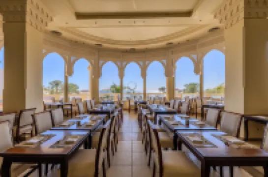 CONTINENTAL PLAZA BEACH RESORT by IHG