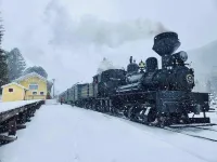 Cozy Home Close to Snowshoe Resort and the Greenbrier Bike Trails!  Dod Friendly Hotels in Marlinton