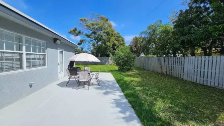 Royal Paradise Vacation Home