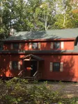 Large New Lakeside Cottage Central Air