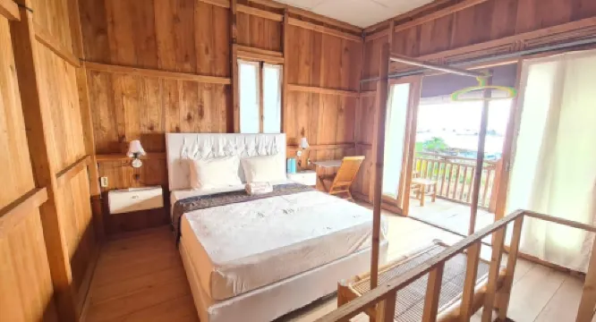 Panorama Ekas Hotels in Pemongkong